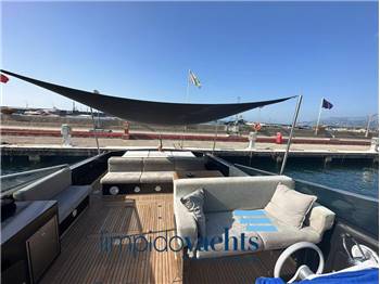 MAGNUM MARINE 53'