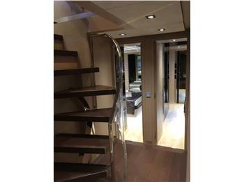 Dominator Ilumen 28'