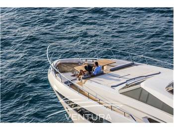 FERRETTI YACHTS Ferretti Yachts 920