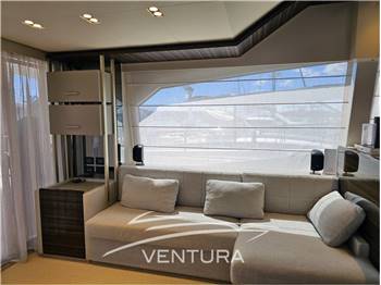 Ferretti Yachts Ferretti Yachts 670