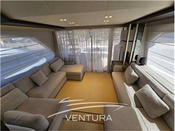 Ferretti Yachts Ferretti Yachts 670