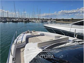 Ferretti Yachts Ferretti Yachts 670