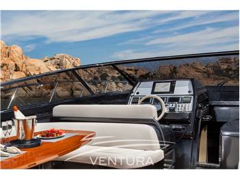 RIVA 63 VIRTUS