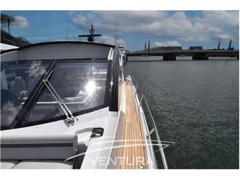 Sunseeker PREDATOR 74 XPS