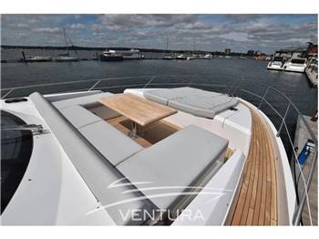 Sunseeker PREDATOR 74 XPS