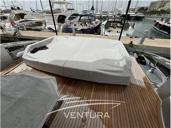 RIVA YACHTS RIVA 88 FOLGORE