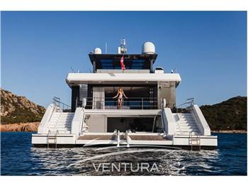 SUNREEF YACHTS SUNREEF SUPREME 68 POWER