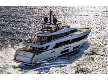 CUSTOM LINE Custom Line 33 Navetta