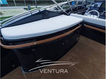 RIVA RIVALE 52