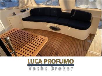 Azimut 50 fly