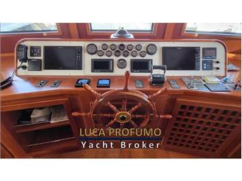 Terranova Yachts 85 Explorer