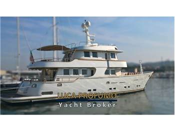 Terranova Yachts 85 Explorer