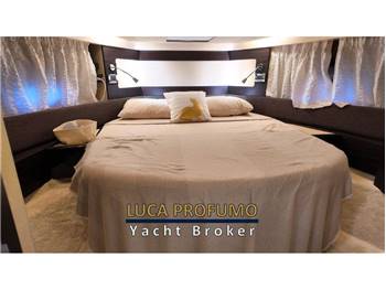 Azimut Benetti 40S