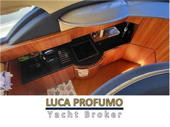 Azimut 50 fly
