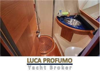 Azimut 50 fly