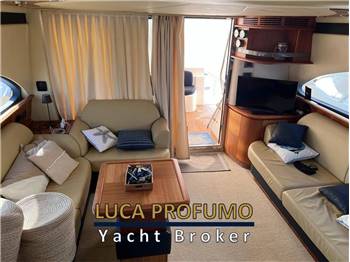 Azimut 50 fly