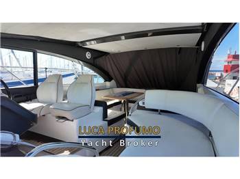 Princess Yachts V48