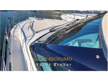 Uniesse Marine 48