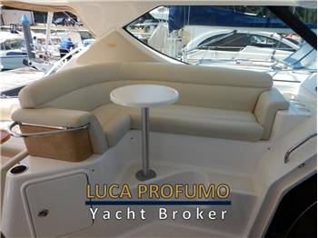 Tiara Yachts 3900 Sovran
