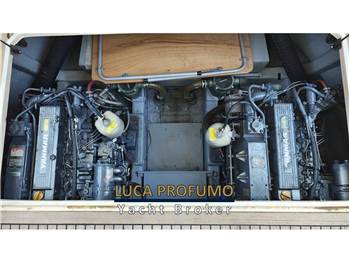 Apreamare 750 Cabin / 28