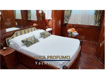 Cantieri di Pisa Akhir 26 S