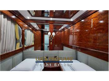 Cantieri di Pisa Akhir 26 S