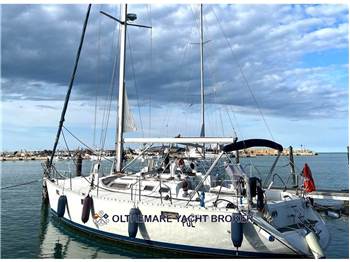BENETEAU OCEANIS 390