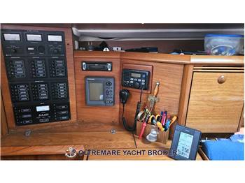 JEANNEAU SUN ODYSSEY 43