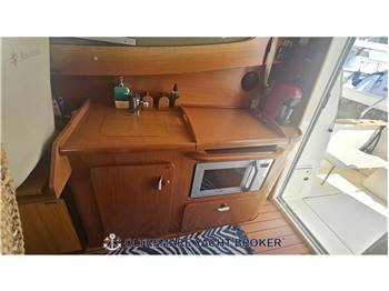 JEANNEAU MERRY FISHER 925 FLY