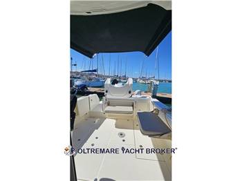 QUICKSILVER 755 PILOT HOUSE