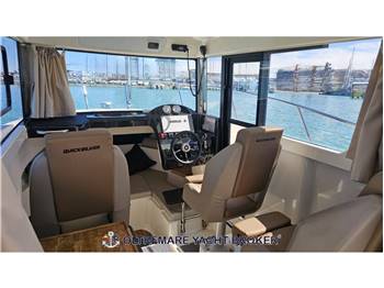 QUICKSILVER 755 PILOT HOUSE