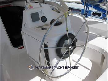HUNTER MARINE HUNTER 320