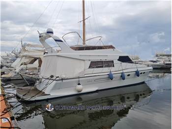 ASIA BOAT BUILDER AQUARIUS 55 FLY