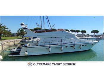 ASIA BOAT BUILDER AQUARIUS 55 FLY