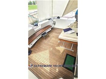 ASIA BOAT BUILDER AQUARIUS 55 FLY
