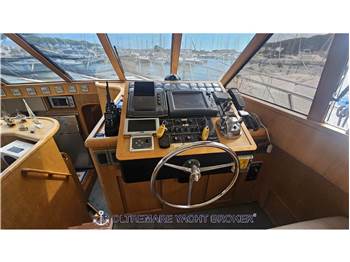 ASIA BOAT BUILDER AQUARIUS 55 FLY