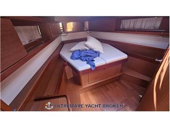 BENETEAU OCENIS 45