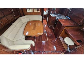 ELAN 43