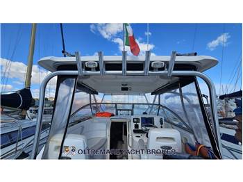 BOSTON WHALER 305 CONQUEST