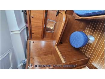 JEANNEAU SUN ODYSSEY 49