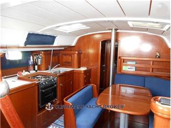 BENETEAU OCEANIS 411