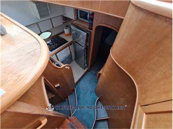 ASIA BOAT BUILDER AQUARIUS 55 FLY