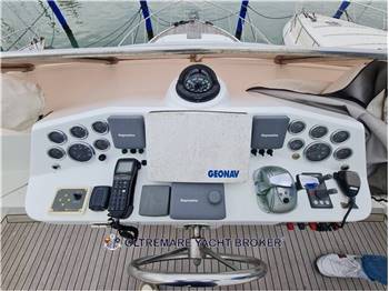 ASIA BOAT BUILDER AQUARIUS 55 FLY