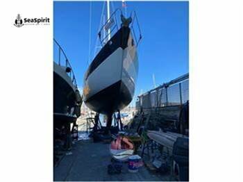 Wauquiez AMPHITRITE 43 KETCH