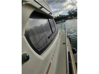 Jeanneau MERRY FISHER 8