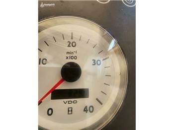 Jeanneau MERRY FISHER 8