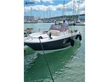 Sessa Marine KEY LARGO 27