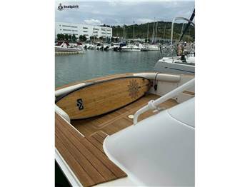 Bertram 36 convertibile Limited