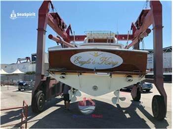 Bertram 31 FLY