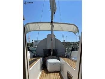 Comar Comet 36s